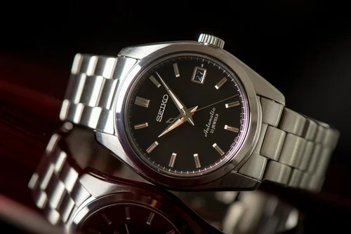 The SEIKO SARB033 with Seiko Automatic 6R15 movement