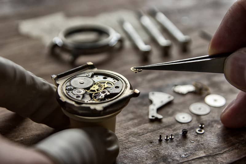How to Start a Watch Repair Business 04
