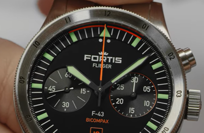 12-Hour Bezel