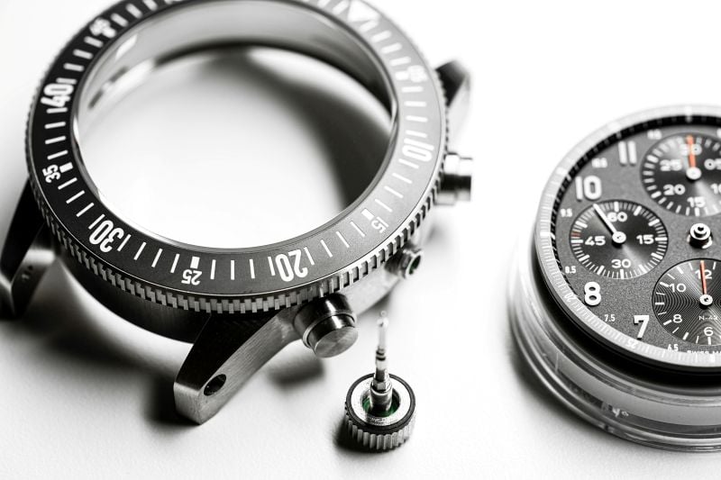 replace a watch crown